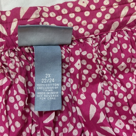 Patterned pink Liz and me midi skirt. Size 2x and in okay condition. - Picture 2 of 3